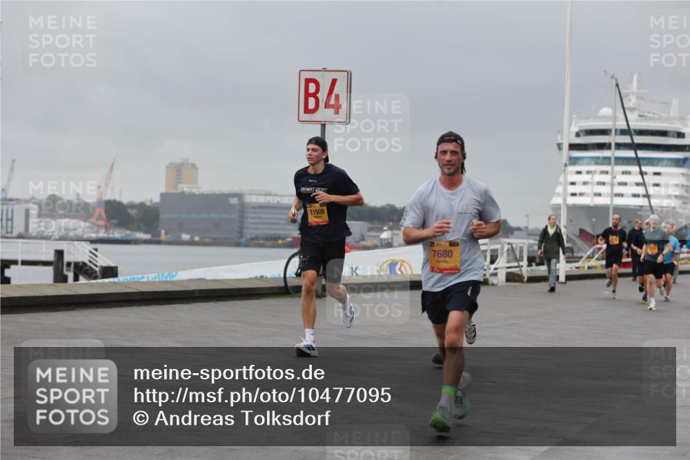 13.09.2026 - Kiel Lauf Andreas Tolksdorf http://msf.ph/oto/10477095 13.09.2026 11:50:11 Kiellinie 4, 11508, 1, 39, 7680 meine-sportfotos.de