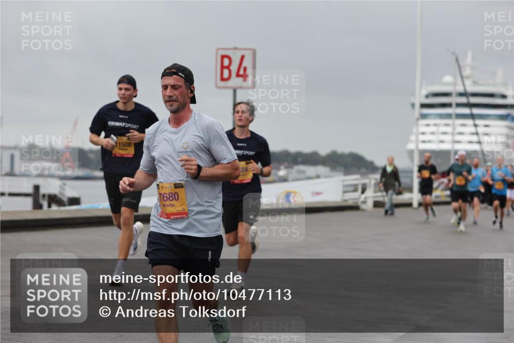 13.09.2026 - Kiel Lauf Andreas Tolksdorf http://msf.ph/oto/10477113 13.09.2026 11:50:12 Kiellinie 1508, 98, 7680, 4 meine-sportfotos.de