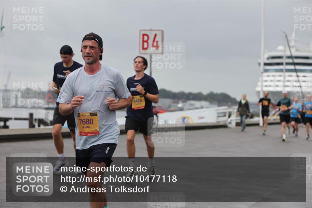 13.09.2026 - Kiel Lauf Andreas Tolksdorf http://msf.ph/oto/10477118 13.09.2026 11:50:12 Kiellinie 4, 48, 7680, 3424, 4 meine-sportfotos.de