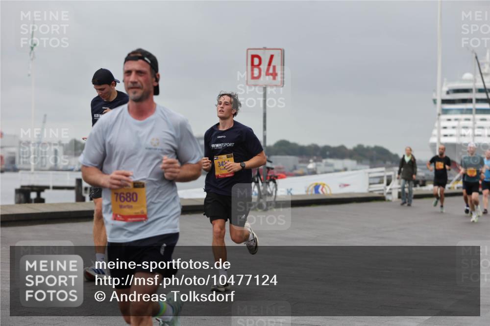 13.09.2026 - Kiel Lauf Andreas Tolksdorf http://msf.ph/oto/10477124 13.09.2026 11:50:13 Kiellinie 7680, 38, 342, 4 meine-sportfotos.de