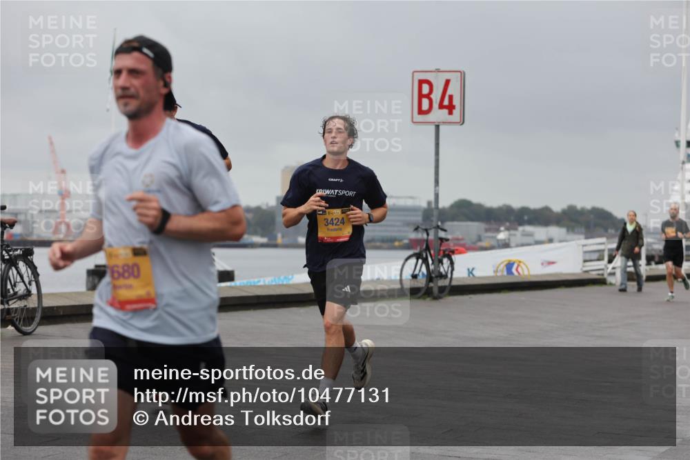 13.09.2026 - Kiel Lauf Andreas Tolksdorf http://msf.ph/oto/10477131 13.09.2026 11:50:13 Kiellinie 680, 38, 3424, 4 meine-sportfotos.de