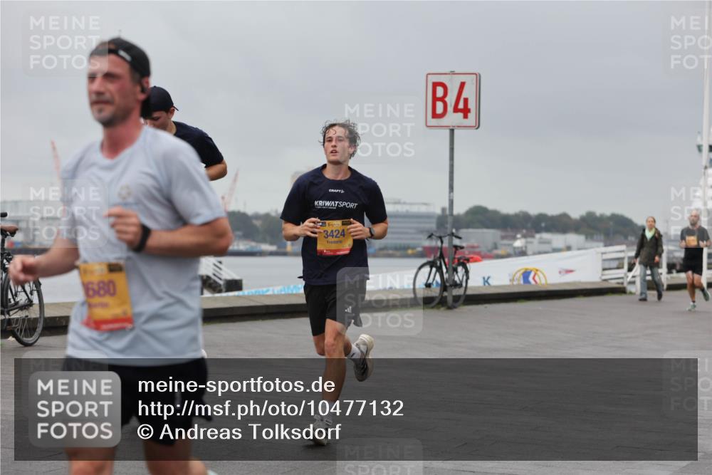 13.09.2026 - Kiel Lauf Andreas Tolksdorf http://msf.ph/oto/10477132 13.09.2026 11:50:13 Kiellinie 680, 38, 3424, 4 meine-sportfotos.de