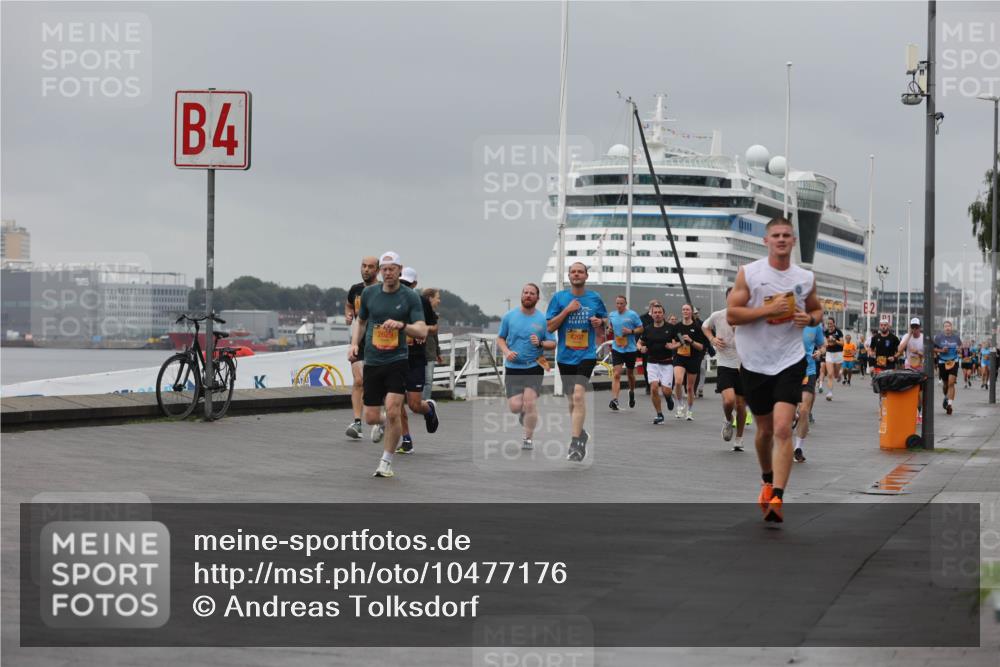 13.09.2026 - Kiel Lauf Andreas Tolksdorf http://msf.ph/oto/10477176 13.09.2026 11:50:16 Kiellinie 4, 4207 meine-sportfotos.de