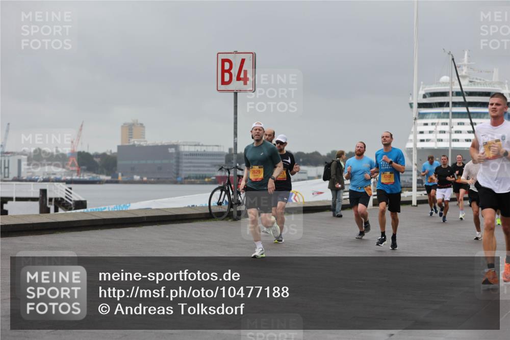 13.09.2026 - Kiel Lauf Andreas Tolksdorf http://msf.ph/oto/10477188 13.09.2026 11:50:17 Kiellinie 4, 2629, 4207 meine-sportfotos.de