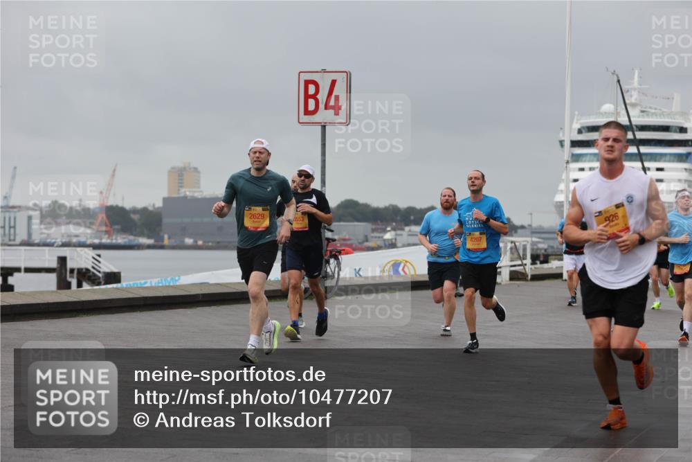 13.09.2026 - Kiel Lauf Andreas Tolksdorf http://msf.ph/oto/10477207 13.09.2026 11:50:18 Kiellinie 2629, 8553, 4, 4207, 926 meine-sportfotos.de