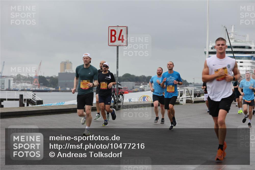 13.09.2026 - Kiel Lauf Andreas Tolksdorf http://msf.ph/oto/10477216 13.09.2026 11:50:18 Kiellinie 2629, 4, 3553, 4207 meine-sportfotos.de