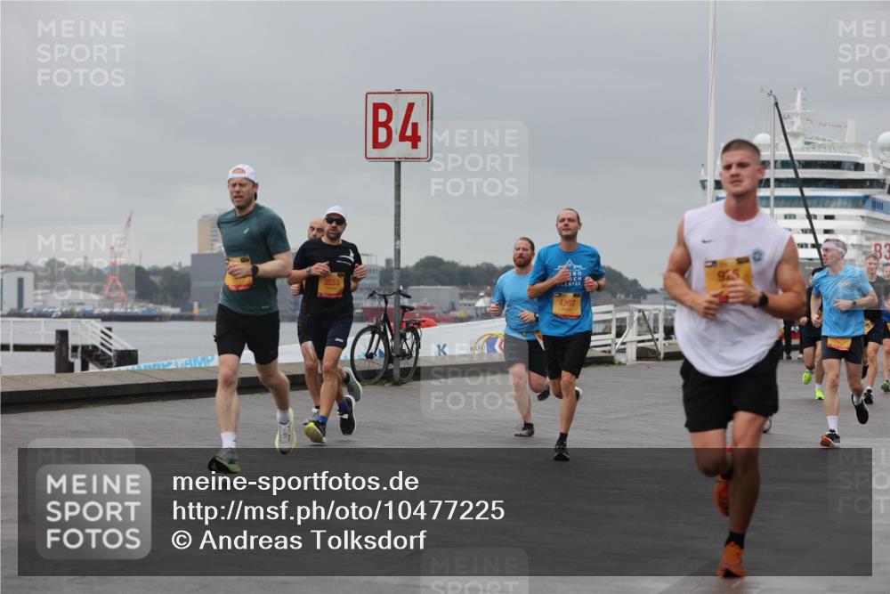 13.09.2026 - Kiel Lauf Andreas Tolksdorf http://msf.ph/oto/10477225 13.09.2026 11:50:18 Kiellinie 4, 3553, 4207 meine-sportfotos.de