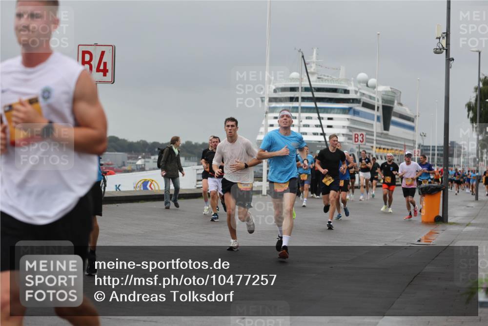 13.09.2026 - Kiel Lauf Andreas Tolksdorf http://msf.ph/oto/10477257 13.09.2026 11:50:20 Kiellinie 4, 3 meine-sportfotos.de