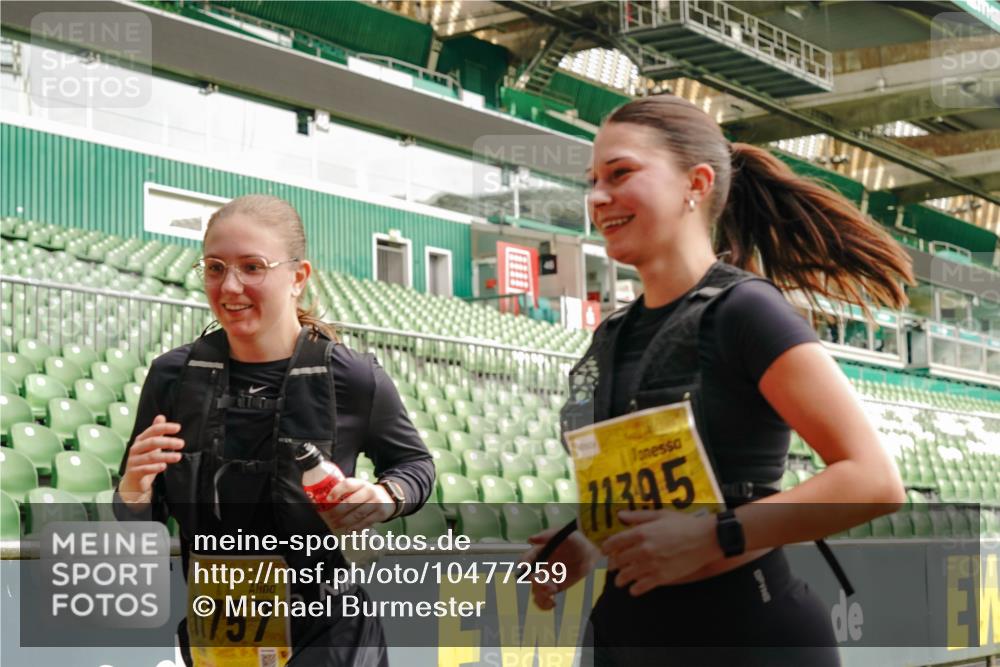 13.09.2026 - 21. swb-Marathon Bremen Michael Burmester http://msf.ph/oto/10477259 13.09.2026 10:39:46 Laufen im Stadion 10135, 10138, 10139, 10156, 10168, 10169, 10188, 10204, 10213, 10217, 10229, 10234, 10238, 10259, 10260, 10279, 10280, 10299, 10314, 10321, 10360, 10363, 10364, 10378, 10386, 10404, 10406, 10417, 10435, 10457, 10469, 10484, 10493, 10501, 10505, 10510, 10511, 10526, 10556, 10570, 10576, 10580, 10582, 10595, 10599, 10609, 10616, 10619, 10630, 10645, 10653, 10660, 10661, 10662, 10664, 10681, 10682, 10686, 10695, 10696, 10697, 10712, 10737, 10743, 10751 meine-sportfotos.de