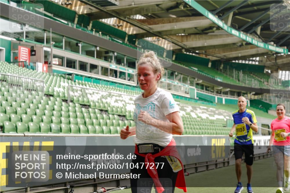 13.09.2026 - 21. swb-Marathon Bremen Michael Burmester http://msf.ph/oto/10477277 13.09.2026 10:39:47 Laufen im Stadion 10135, 10138, 10139, 10156, 10168, 10169, 10188, 10204, 10213, 10217, 10229, 10234, 10238, 10259, 10260, 10279, 10280, 10299, 10314, 10321, 10360, 10363, 10364, 10378, 10386, 10404, 10406, 10417, 10424, 10435, 10455, 10457, 10469, 10484, 10493, 10501, 10505, 10510, 10511, 10526, 10556, 10570, 10576, 10580, 10582, 10595, 10599, 10609, 10616, 10619, 10630, 10645, 10653, 10660, 10661, 10662, 10664, 10681, 10682, 10686, 10696, 10697, 10712, 10737, 10743, 10751 meine-sportfotos.de