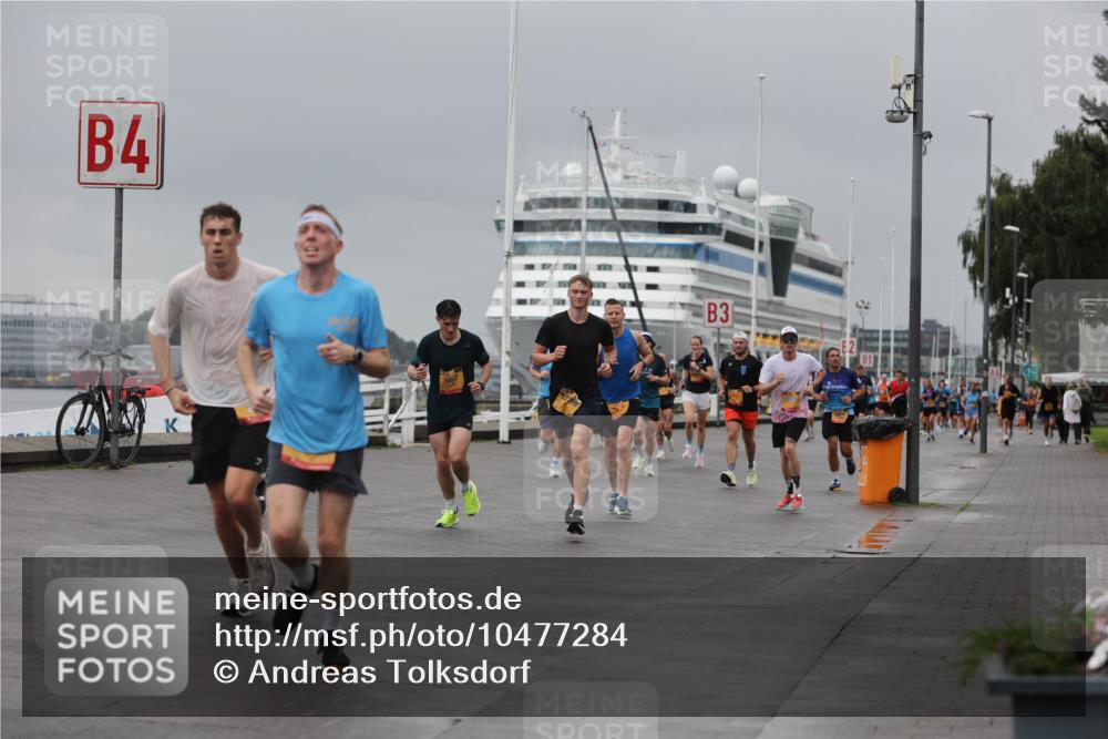 13.09.2026 - Kiel Lauf Andreas Tolksdorf http://msf.ph/oto/10477284 13.09.2026 11:50:21 Kiellinie 4, 3 meine-sportfotos.de