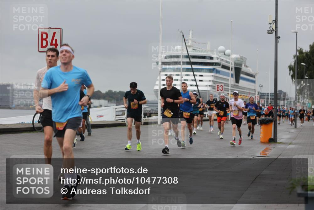 13.09.2026 - Kiel Lauf Andreas Tolksdorf http://msf.ph/oto/10477308 13.09.2026 11:50:22 Kiellinie 4, 3 meine-sportfotos.de