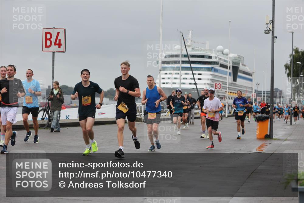 13.09.2026 - Kiel Lauf Andreas Tolksdorf http://msf.ph/oto/10477340 13.09.2026 11:50:23 Kiellinie 1077, 4, 1657, 12769, 3 meine-sportfotos.de