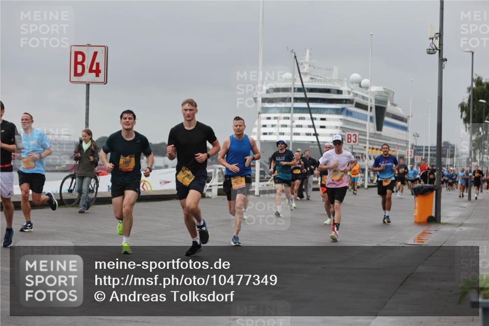 13.09.2026 - Kiel Lauf Andreas Tolksdorf http://msf.ph/oto/10477349 13.09.2026 11:50:24 Kiellinie 4, 1077, 1657, 12769, 4818, 3 meine-sportfotos.de