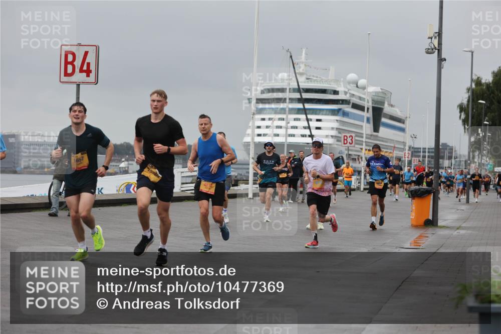 13.09.2026 - Kiel Lauf Andreas Tolksdorf http://msf.ph/oto/10477369 13.09.2026 11:50:24 Kiellinie 4, 1657, 4818, 3 meine-sportfotos.de