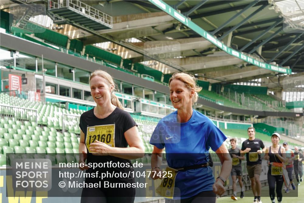 13.09.2026 - 21. swb-Marathon Bremen Michael Burmester http://msf.ph/oto/10477425 13.09.2026 10:39:52 Laufen im Stadion 10135, 10138, 10139, 10156, 10168, 10169, 10188, 10204, 10213, 10217, 10229, 10234, 10238, 10259, 10260, 10279, 10280, 10299, 10314, 10321, 10360, 10363, 10364, 10378, 10386, 10404, 10406, 10417, 10424, 10435, 10455, 10457, 10469, 10484, 10493, 10501, 10505, 10510, 10511, 10526, 10556, 10570, 10576, 10580, 10582, 10595, 10599, 10609, 10616, 10619, 10630, 10653, 10660, 10661, 10662, 10664, 10686, 10696, 10712, 10737, 10743, 10751 meine-sportfotos.de