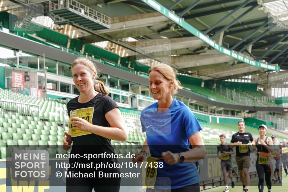 13.09.2026 - 21. swb-Marathon Bremen Michael Burmester http://msf.ph/oto/10477438 13.09.2026 10:39:52 Laufen im Stadion 10135, 10138, 10139, 10156, 10168, 10169, 10188, 10204, 10213, 10217, 10229, 10234, 10238, 10259, 10260, 10279, 10280, 10299, 10314, 10321, 10360, 10363, 10364, 10378, 10386, 10404, 10406, 10417, 10424, 10435, 10455, 10457, 10469, 10484, 10493, 10501, 10505, 10510, 10511, 10526, 10556, 10570, 10576, 10580, 10582, 10595, 10599, 10609, 10616, 10619, 10630, 10653, 10660, 10661, 10662, 10664, 10686, 10696, 10712, 10737, 10743, 10751 meine-sportfotos.de