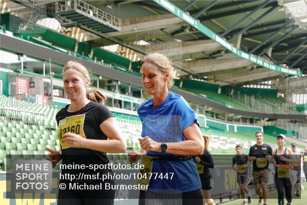 13.09.2026 - 21. swb-Marathon Bremen Michael Burmester http://msf.ph/oto/10477447 13.09.2026 10:39:52 Laufen im Stadion 10135, 10138, 10139, 10156, 10168, 10169, 10188, 10204, 10213, 10217, 10229, 10234, 10238, 10259, 10260, 10279, 10280, 10299, 10314, 10321, 10360, 10363, 10364, 10378, 10386, 10404, 10406, 10417, 10424, 10435, 10455, 10457, 10469, 10484, 10493, 10501, 10505, 10510, 10511, 10526, 10556, 10570, 10576, 10580, 10582, 10595, 10599, 10609, 10616, 10619, 10630, 10653, 10660, 10661, 10662, 10664, 10686, 10696, 10712, 10737, 10743, 10751 meine-sportfotos.de