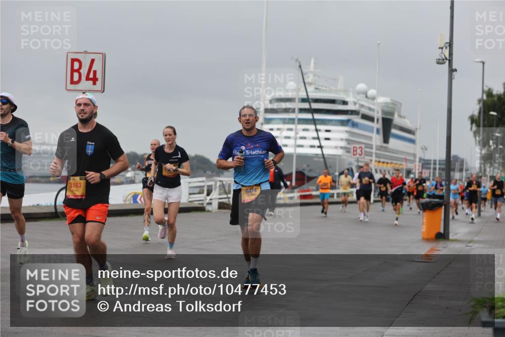 13.09.2026 - Kiel Lauf Andreas Tolksdorf http://msf.ph/oto/10477453 13.09.2026 11:50:29 Kiellinie 4, 39, 3163, 8454, 3 meine-sportfotos.de