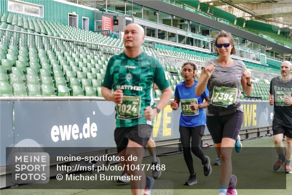 13.09.2026 - 21. swb-Marathon Bremen Michael Burmester http://msf.ph/oto/10477468 13.09.2026 13:17:28 Laufen im Stadion 134, 153, 231, 267, 271, 311, 404, 449, 588, 732, 753, 837, 990, 1057, 1185, 1312, 1424, 1425, 1465, 1539, 1790, 1813, 1825, 1844, 1868, 1987, 2056, 2067, 2096, 2259, 2351, 2357, 2358, 2363, 2381, 2389, 2419, 2532, 2550, 2562, 2579, 2586, 2601, 2647, 2655, 2664, 2698, 2778, 2797, 2799, 2821, 2846, 2849, 2880, 2893, 2974, 2984, 2996, 3104, 3133, 3146, 3180, 3195, 3210, 3213, 3314, 3331, 3337, 3366, 3387, 3421, 3431, 3476, 3479, 3501, 3506, 3537, 3548, 3633, 3654, 3740 meine-sportfotos.de