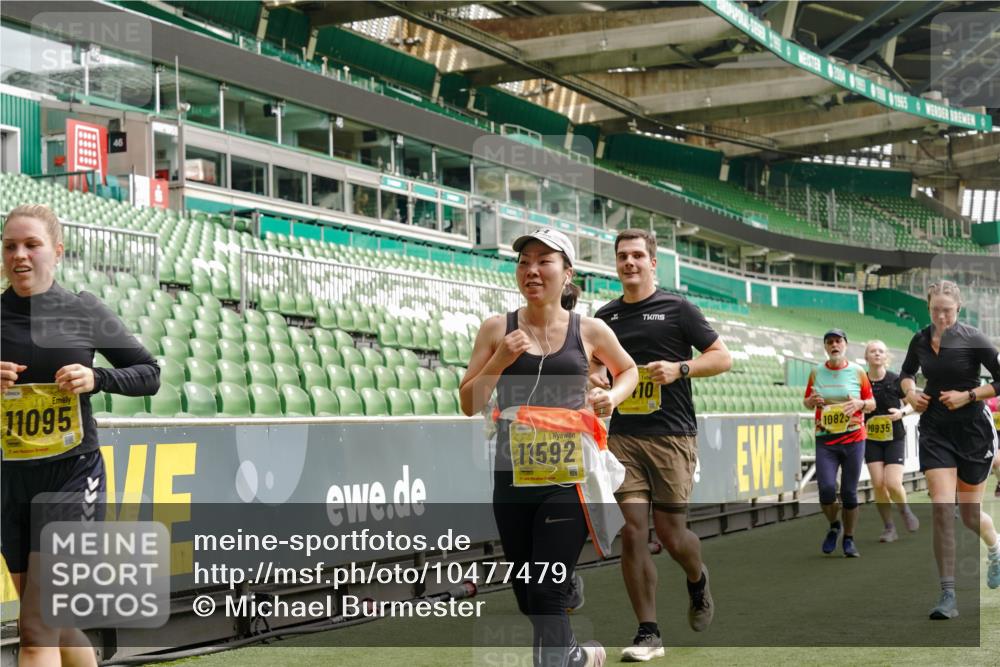 13.09.2026 - 21. swb-Marathon Bremen Michael Burmester http://msf.ph/oto/10477479 13.09.2026 10:39:54 Laufen im Stadion 10135, 10138, 10139, 10156, 10169, 10188, 10204, 10213, 10217, 10229, 10234, 10238, 10259, 10260, 10279, 10280, 10299, 10314, 10321, 10360, 10363, 10364, 10378, 10386, 10404, 10406, 10417, 10424, 10435, 10455, 10457, 10469, 10484, 10493, 10501, 10505, 10510, 10511, 10526, 10556, 10570, 10576, 10580, 10582, 10595, 10599, 10609, 10616, 10619, 10630, 10653, 10660, 10662, 10664, 10686, 10696, 10712, 10737, 10743, 10751 meine-sportfotos.de