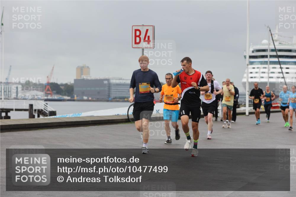 13.09.2026 - Kiel Lauf Andreas Tolksdorf http://msf.ph/oto/10477499 13.09.2026 11:50:39 Kiellinie 4, 3990, 2458 meine-sportfotos.de