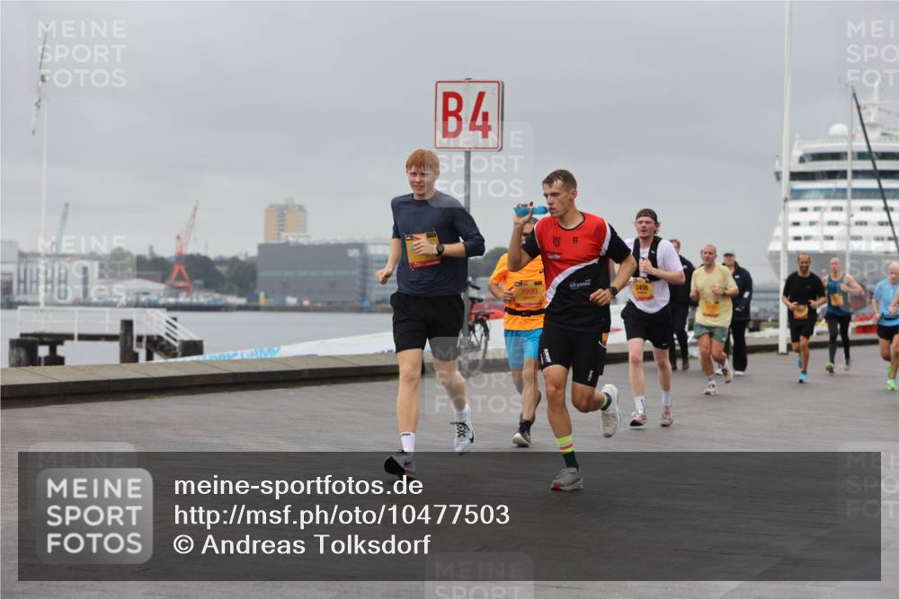 13.09.2026 - Kiel Lauf Andreas Tolksdorf http://msf.ph/oto/10477503 13.09.2026 11:50:39 Kiellinie 4, 3990, 2458 meine-sportfotos.de
