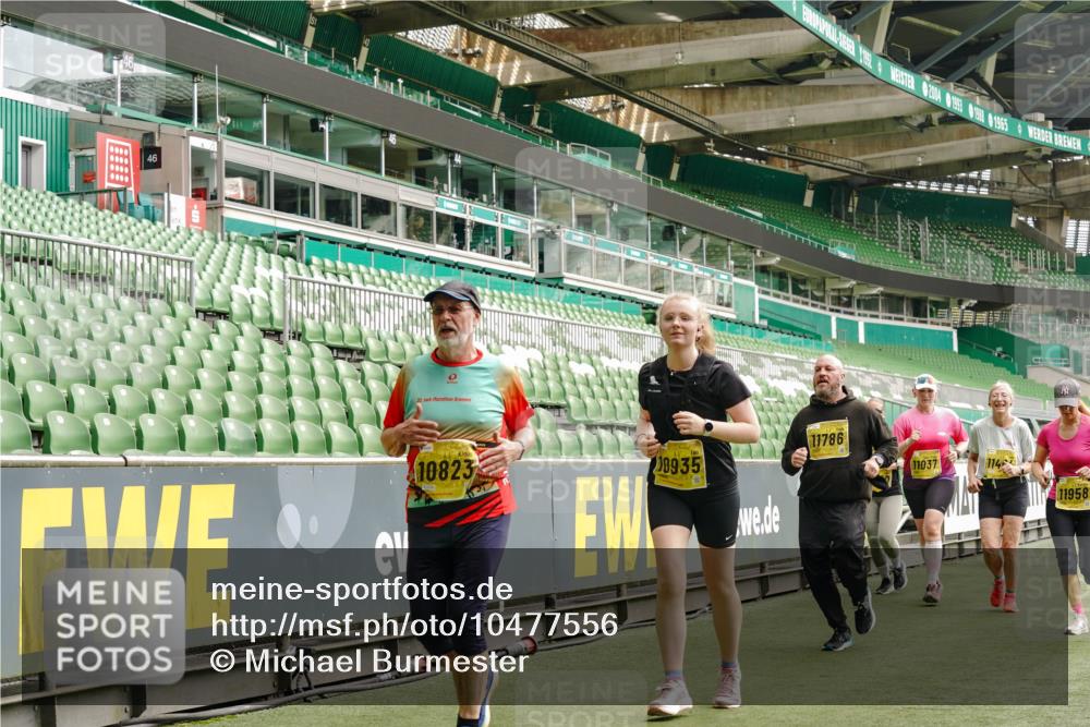 13.09.2026 - 21. swb-Marathon Bremen Michael Burmester http://msf.ph/oto/10477556 13.09.2026 10:39:58 Laufen im Stadion 10135, 10138, 10139, 10156, 10169, 10188, 10204, 10213, 10217, 10229, 10234, 10238, 10259, 10260, 10279, 10280, 10299, 10314, 10321, 10360, 10363, 10364, 10378, 10386, 10404, 10406, 10417, 10424, 10435, 10455, 10457, 10469, 10484, 10493, 10501, 10505, 10510, 10511, 10556, 10570, 10576, 10580, 10582, 10595, 10599, 10609, 10616, 10619, 10630, 10653, 10660, 10662, 10664, 10686, 10696, 10712, 10737, 10743, 10751 meine-sportfotos.de