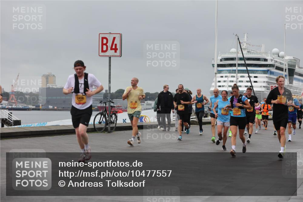 13.09.2026 - Kiel Lauf Andreas Tolksdorf http://msf.ph/oto/10477557 13.09.2026 11:50:42 Kiellinie 4, 2458, 7037, 7626, 3371 meine-sportfotos.de