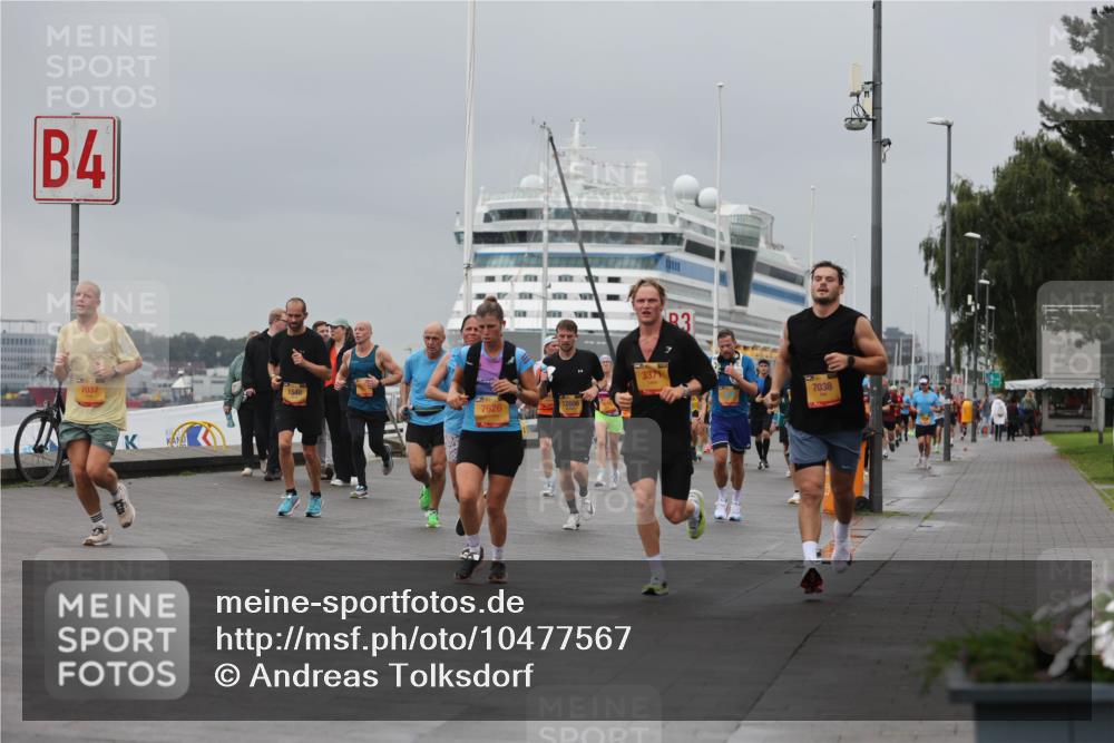 13.09.2026 - Kiel Lauf Andreas Tolksdorf http://msf.ph/oto/10477567 13.09.2026 11:50:42 Kiellinie 4, 7037, 1548, 12606, 7626, 3, 337, 7038 meine-sportfotos.de