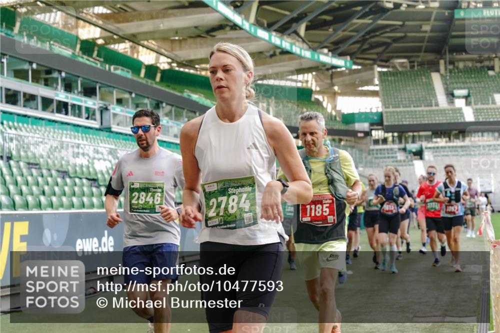 13.09.2026 - 21. swb-Marathon Bremen Michael Burmester http://msf.ph/oto/10477593 13.09.2026 13:17:31 Laufen im Stadion 134, 153, 231, 267, 271, 311, 404, 449, 588, 732, 753, 837, 990, 1057, 1185, 1312, 1424, 1425, 1465, 1539, 1790, 1813, 1825, 1844, 1868, 1987, 2056, 2067, 2096, 2123, 2259, 2351, 2357, 2358, 2363, 2381, 2389, 2419, 2532, 2550, 2562, 2579, 2586, 2601, 2647, 2655, 2664, 2698, 2778, 2797, 2799, 2821, 2846, 2849, 2880, 2893, 2974, 2984, 2996, 3104, 3133, 3146, 3180, 3195, 3210, 3213, 3314, 3337, 3366, 3387, 3421, 3431, 3476, 3479, 3501, 3506, 3537, 3548, 3633, 3654, 3740 meine-sportfotos.de