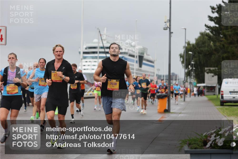 13.09.2026 - Kiel Lauf Andreas Tolksdorf http://msf.ph/oto/10477614 13.09.2026 11:50:44 Kiellinie 4, 7626, 388, 33, 38, 7038 meine-sportfotos.de