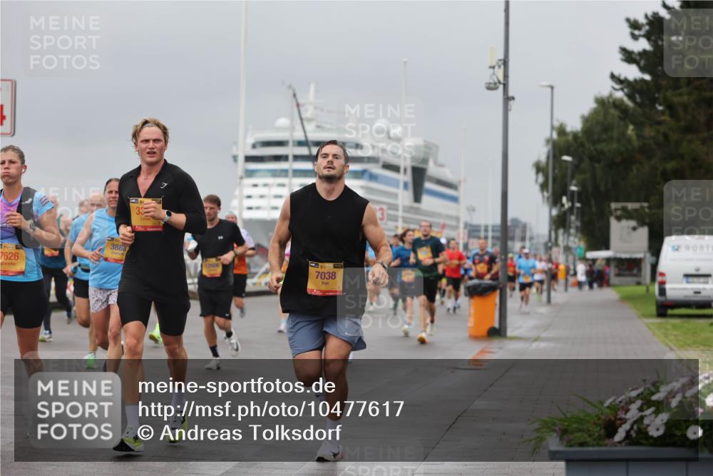 13.09.2026 - Kiel Lauf Andreas Tolksdorf http://msf.ph/oto/10477617 13.09.2026 11:50:45 Kiellinie 39, 7626, 3888, 12606, 38, 7038 meine-sportfotos.de