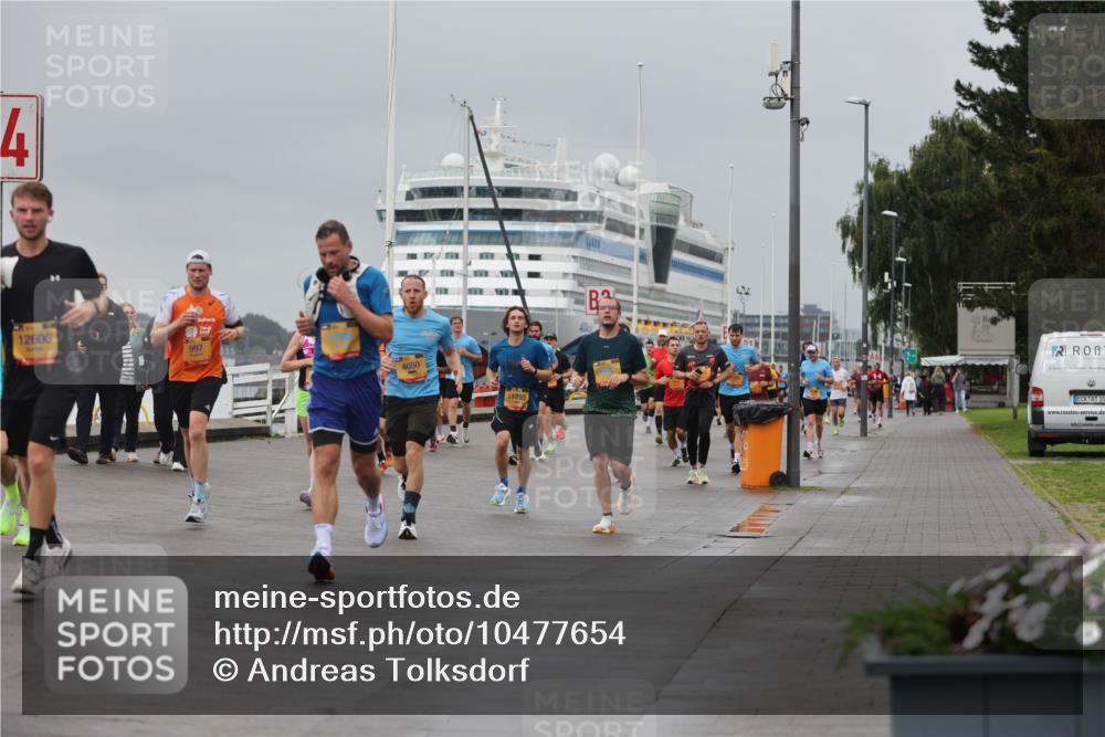 13.09.2026 - Kiel Lauf Andreas Tolksdorf http://msf.ph/oto/10477654 13.09.2026 11:50:47 Kiellinie 4, 12606, 997, 4050, 11735, 10 meine-sportfotos.de