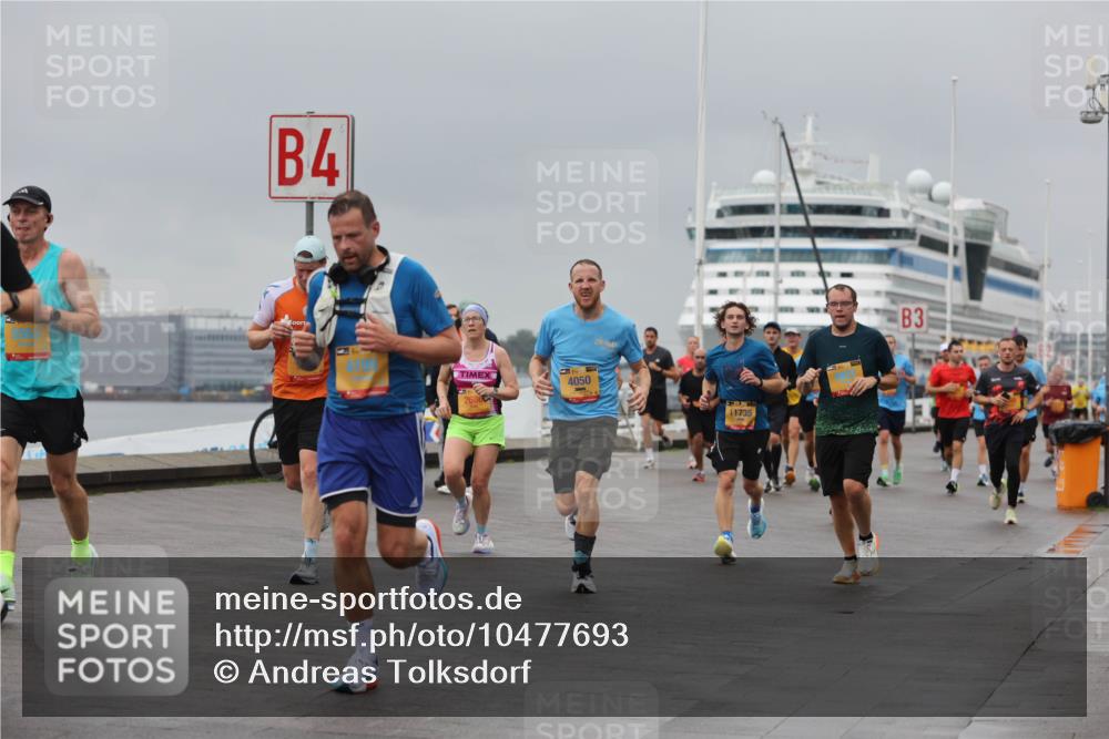 13.09.2026 - Kiel Lauf Andreas Tolksdorf http://msf.ph/oto/10477693 13.09.2026 11:50:48 Kiellinie 4, 4050, 11735, 3 meine-sportfotos.de