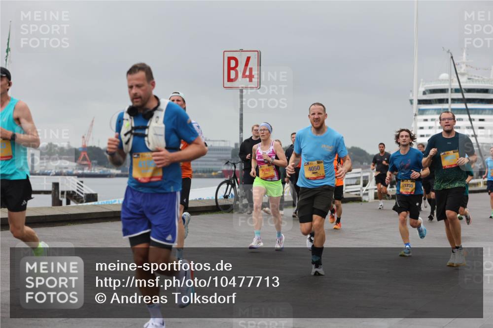 13.09.2026 - Kiel Lauf Andreas Tolksdorf http://msf.ph/oto/10477713 13.09.2026 11:50:49 Kiellinie 4, 2686, 4050, 11735 meine-sportfotos.de