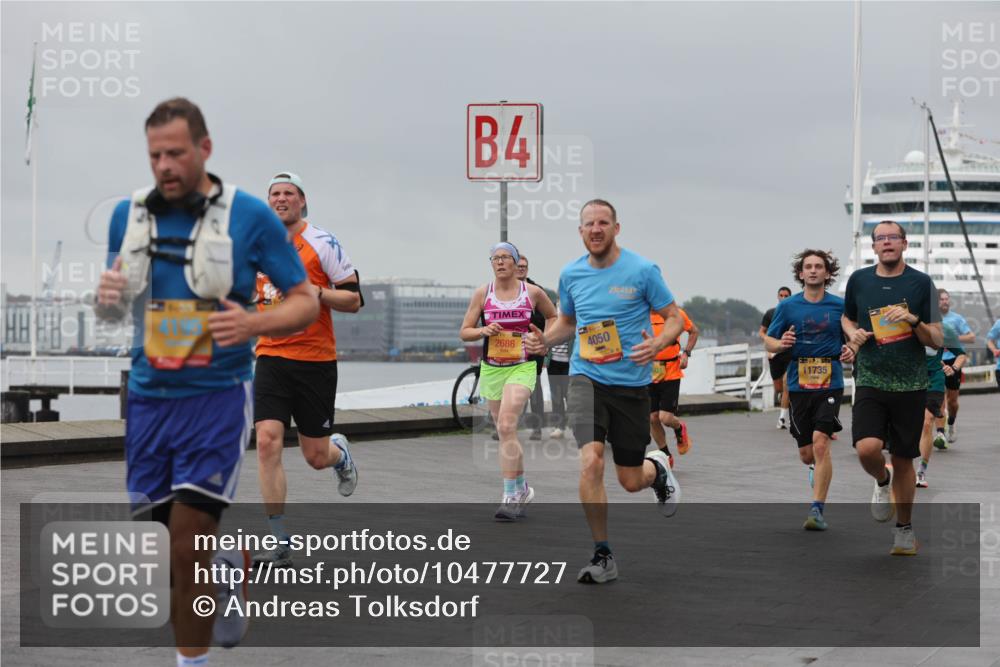 13.09.2026 - Kiel Lauf Andreas Tolksdorf http://msf.ph/oto/10477727 13.09.2026 11:50:50 Kiellinie 4, 2686, 4050, 11735 meine-sportfotos.de