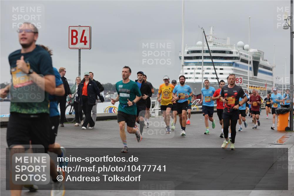 13.09.2026 - Kiel Lauf Andreas Tolksdorf http://msf.ph/oto/10477741 13.09.2026 11:50:52 Kiellinie 4, 5918, 0287, 4066, 3 meine-sportfotos.de