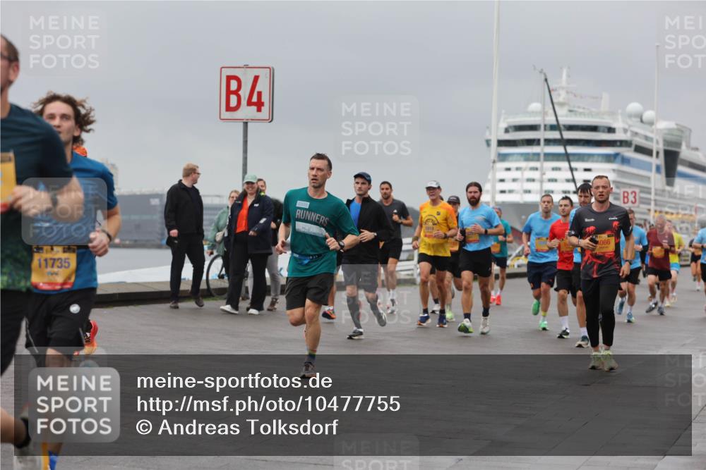 13.09.2026 - Kiel Lauf Andreas Tolksdorf http://msf.ph/oto/10477755 13.09.2026 11:50:52 Kiellinie 11735, 4, 5918, 4066, 3 meine-sportfotos.de