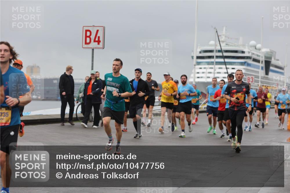 13.09.2026 - Kiel Lauf Andreas Tolksdorf http://msf.ph/oto/10477756 13.09.2026 11:50:52 Kiellinie 735, 4, 4066, 3 meine-sportfotos.de