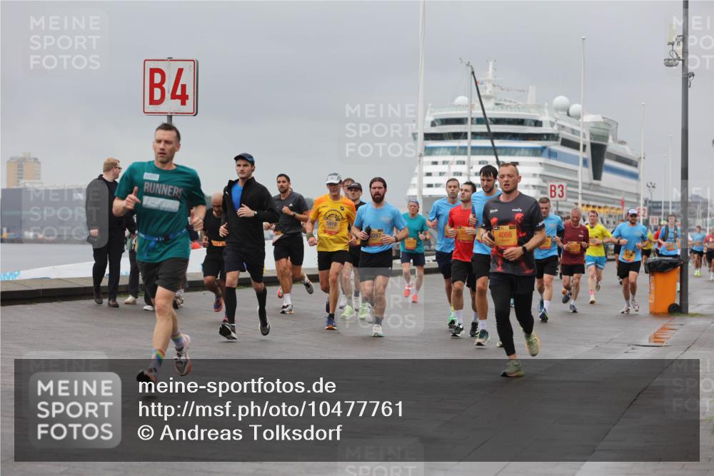 13.09.2026 - Kiel Lauf Andreas Tolksdorf http://msf.ph/oto/10477761 13.09.2026 11:50:53 Kiellinie 4, 9419, 5918, 0287, 4066, 3 meine-sportfotos.de