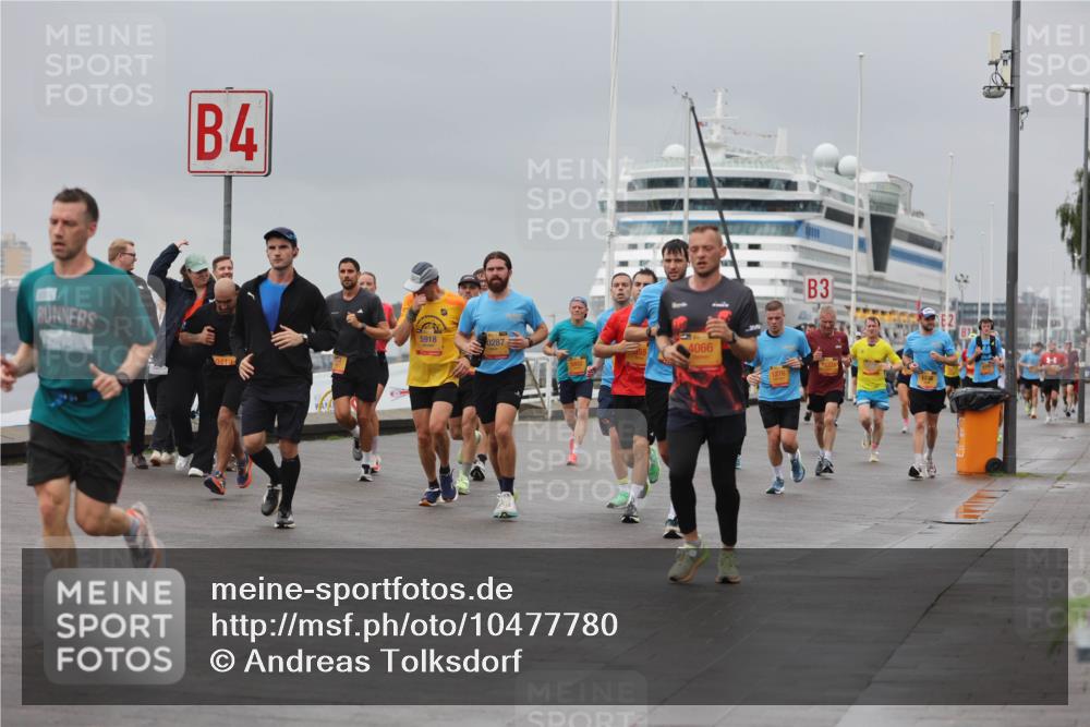13.09.2026 - Kiel Lauf Andreas Tolksdorf http://msf.ph/oto/10477780 13.09.2026 11:50:53 Kiellinie 4, 9419, 5918, 0287, 4066, 3, 1756, 81 meine-sportfotos.de