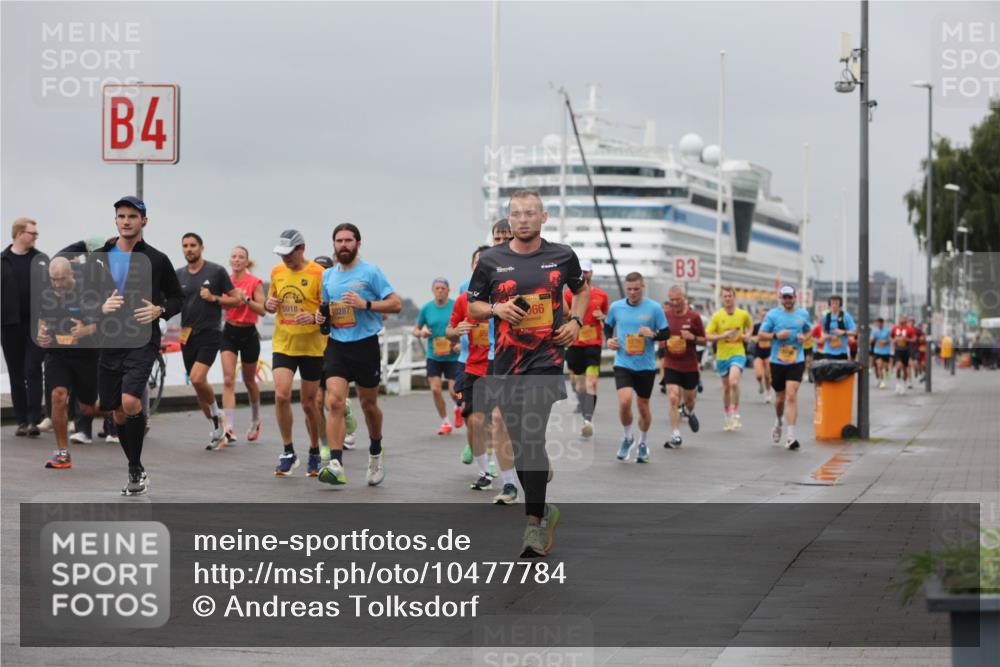 13.09.2026 - Kiel Lauf Andreas Tolksdorf http://msf.ph/oto/10477784 13.09.2026 11:50:54 Kiellinie 4, 5918, 10287, 66, 3 meine-sportfotos.de