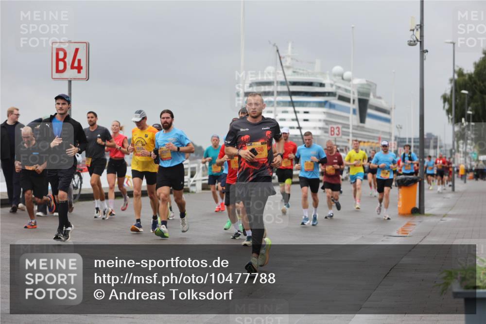 13.09.2026 - Kiel Lauf Andreas Tolksdorf http://msf.ph/oto/10477788 13.09.2026 11:50:54 Kiellinie 4, 5918, 10287, 3, 66 meine-sportfotos.de