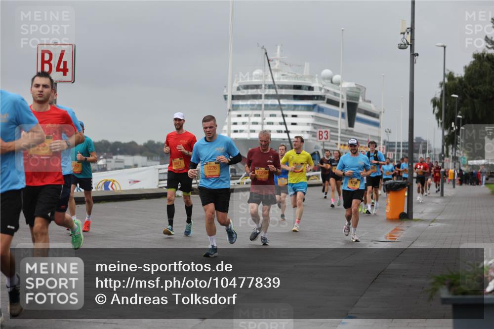 13.09.2026 - Kiel Lauf Andreas Tolksdorf http://msf.ph/oto/10477839 13.09.2026 11:50:57 Kiellinie 4, 35, 5852, 5971, 1276, 12235, 1, 3, 1756 meine-sportfotos.de