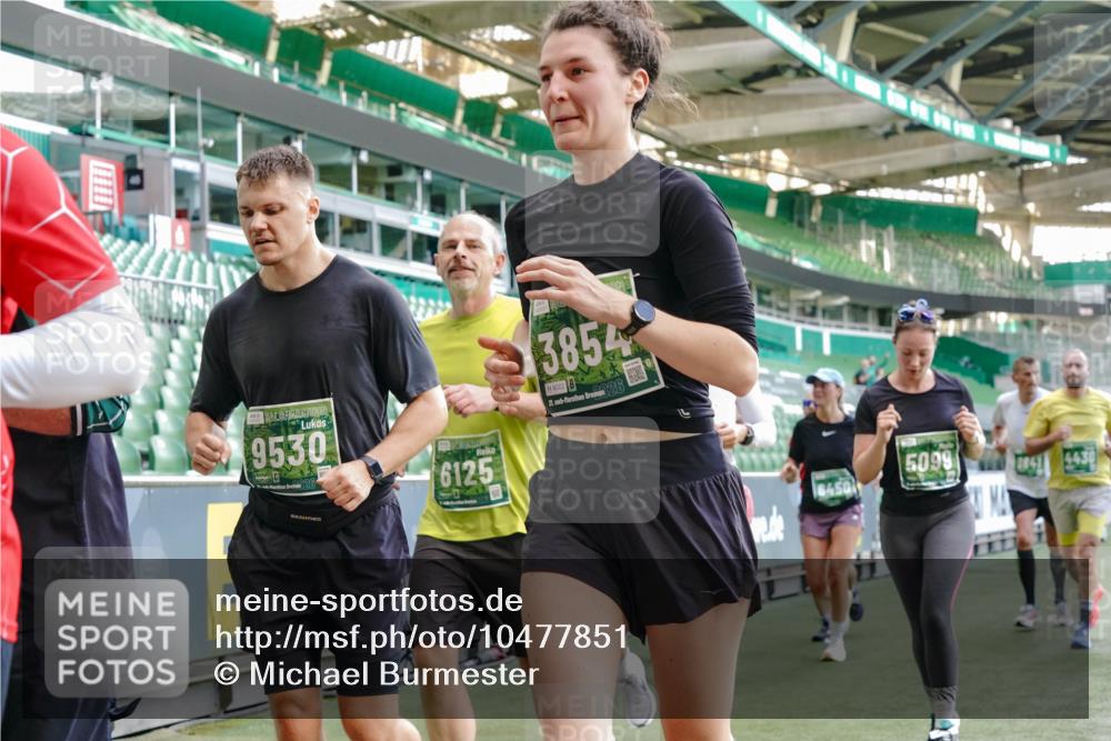 13.09.2026 - 21. swb-Marathon Bremen Michael Burmester http://msf.ph/oto/10477851 13.09.2026 13:17:38 Laufen im Stadion 134, 153, 231, 267, 271, 311, 404, 449, 546, 588, 732, 753, 837, 990, 1057, 1185, 1312, 1424, 1425, 1465, 1539, 1790, 1813, 1825, 1844, 1868, 1987, 2056, 2067, 2096, 2123, 2259, 2357, 2358, 2363, 2381, 2389, 2419, 2532, 2550, 2562, 2579, 2586, 2601, 2614, 2647, 2655, 2778, 2797, 2821, 2849, 2857, 2880, 2893, 2974, 2984, 2996, 2999, 3100, 3104, 3146, 3180, 3195, 3210, 3213, 3314, 3337, 3366, 3387, 3421, 3431, 3476, 3479, 3501, 3506, 3537, 3548, 3633, 3654, 3740, 4478 meine-sportfotos.de