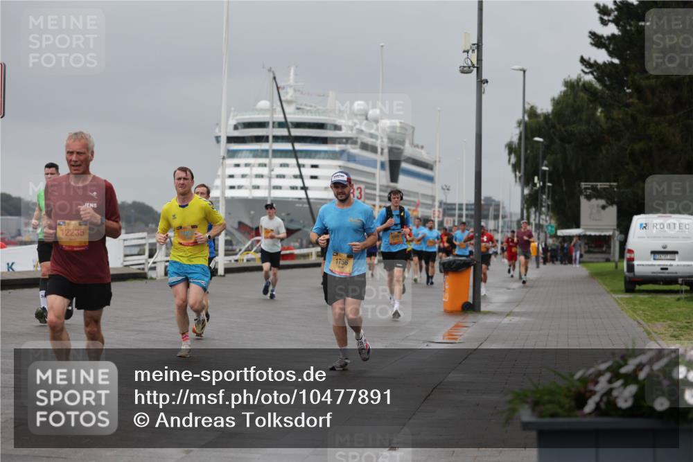 13.09.2026 - Kiel Lauf Andreas Tolksdorf http://msf.ph/oto/10477891 13.09.2026 11:50:59 Kiellinie 35, 12235, 1756, 3 meine-sportfotos.de