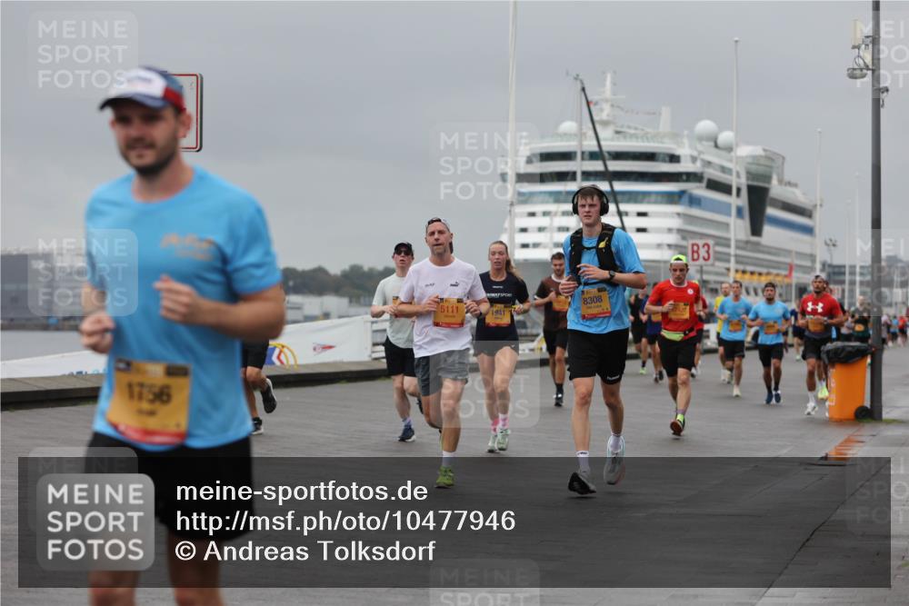 13.09.2026 - Kiel Lauf Andreas Tolksdorf http://msf.ph/oto/10477946 13.09.2026 11:51:04 Kiellinie 1756, 5111, 1941, 8308, 3 meine-sportfotos.de