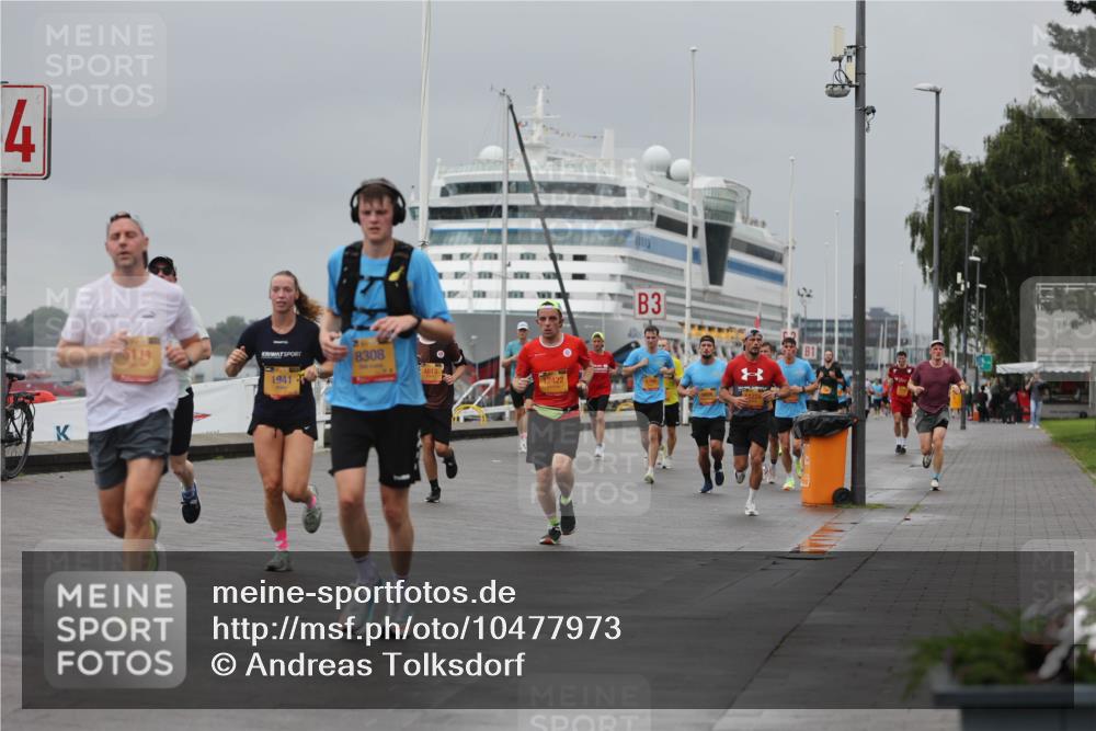 13.09.2026 - Kiel Lauf Andreas Tolksdorf http://msf.ph/oto/10477973 13.09.2026 11:51:05 Kiellinie 4, 1941, 8308, 12422, 3 meine-sportfotos.de