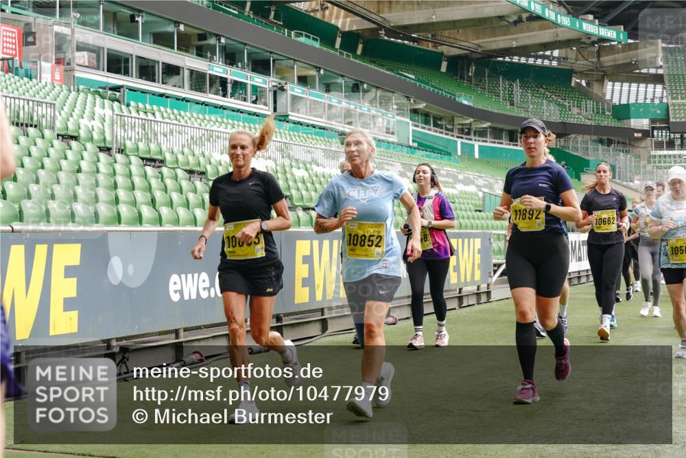 13.09.2026 - 21. swb-Marathon Bremen Michael Burmester http://msf.ph/oto/10477979 13.09.2026 10:40:11 Laufen im Stadion 10135, 10138, 10139, 10156, 10169, 10204, 10213, 10217, 10229, 10234, 10238, 10279, 10280, 10299, 10314, 10321, 10354, 10360, 10363, 10364, 10378, 10386, 10404, 10406, 10417, 10424, 10435, 10455, 10457, 10469, 10483, 10484, 10493, 10501, 10505, 10510, 10511, 10545, 10556, 10570, 10576, 10580, 10582, 10586, 10595, 10599, 10609, 10611, 10616, 10619, 10630, 10653, 10660, 10662, 10664, 10686, 10694, 10696, 10712, 10737, 10743, 10751 meine-sportfotos.de